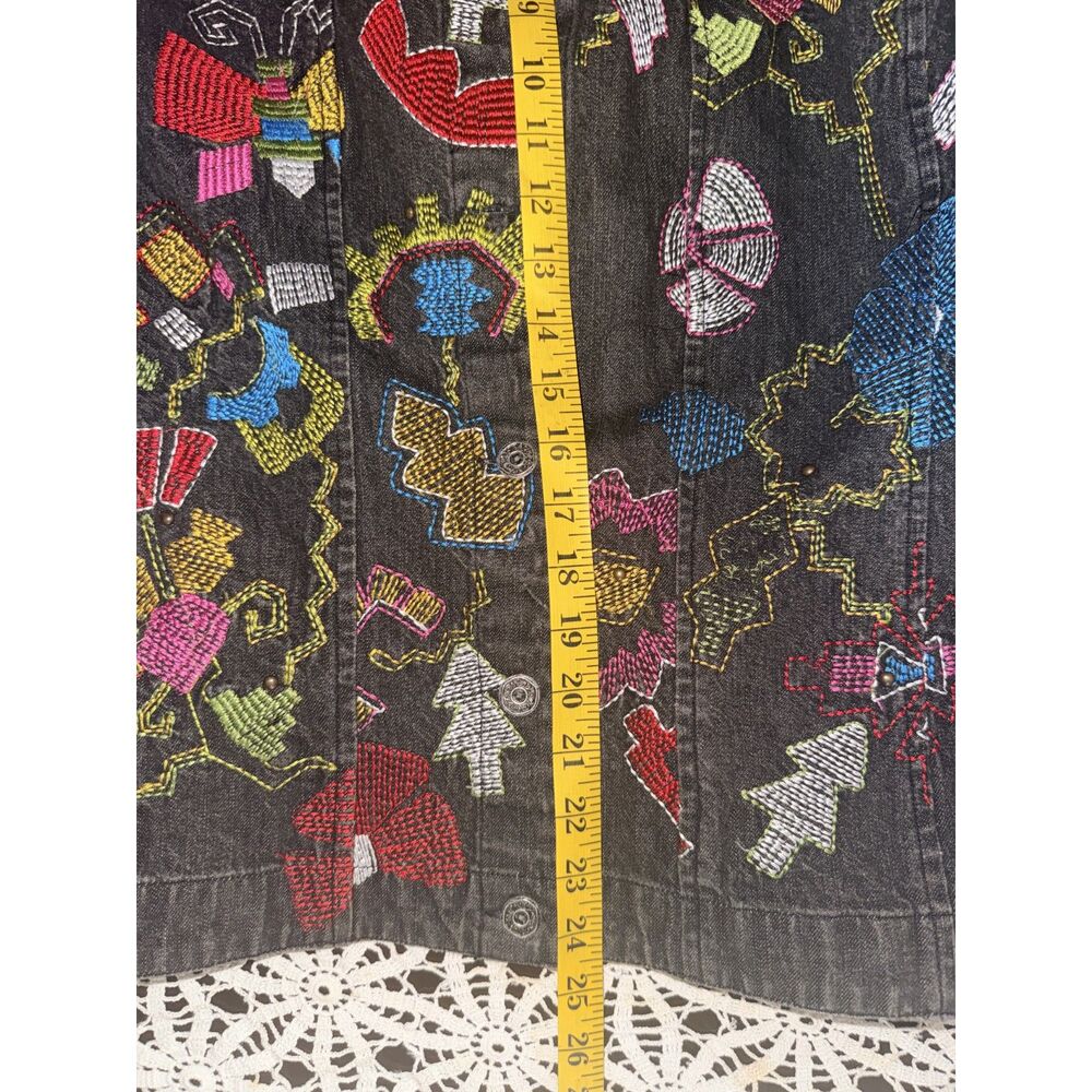 Vintage Y2k 90s Era Multiples Embroidered Denim Jacket - Picture 6 of 8